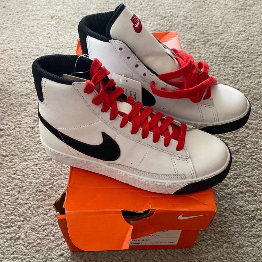Nike Blazer